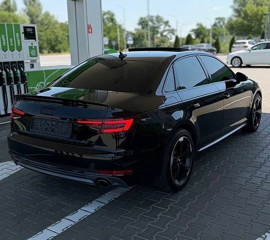 Чорний Ауді А4, об'ємом двигуна 1.98 л та пробігом 131 тис. км за 21000 $, фото 1 на Automoto.ua