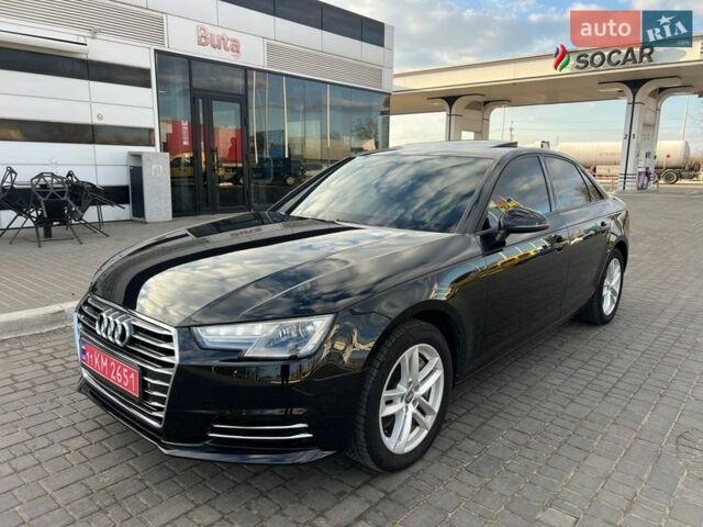 Чорний Ауді А4, об'ємом двигуна 2 л та пробігом 124 тис. км за 17500 $, фото 1 на Automoto.ua