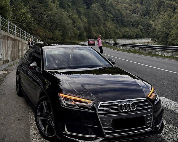 Черный Ауди А4, объемом двигателя 1.98 л и пробегом 65 тыс. км за 27500 $, фото 1 на Automoto.ua