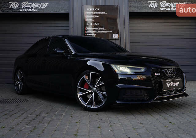 Ауди А4 2018 в Львове на Automoto.ua Черный Ауди А4, объемом двигателя 1.98 л и пробегом 82 тыс. км за 23500 $, фото 1 на Automoto.ua