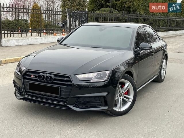 Черный Ауди А4, объемом двигателя 2 л и пробегом 87 тыс. км за 17500 $, фото 1 на Automoto.ua