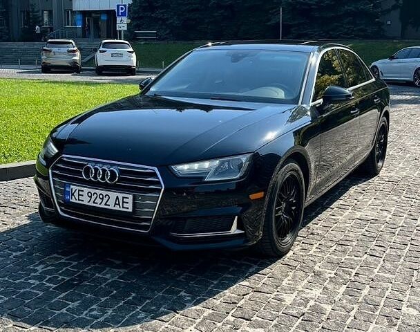 Черный Ауди А4, объемом двигателя 1.98 л и пробегом 168 тыс. км за 15999 $, фото 1 на Automoto.ua