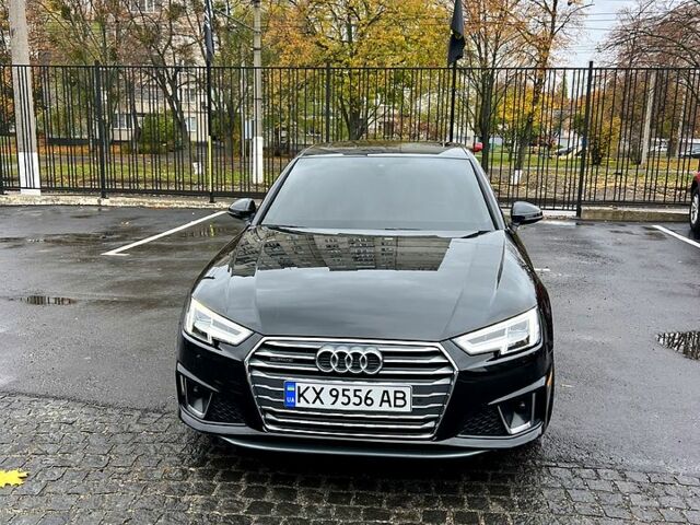 Чорний Ауді А4, об'ємом двигуна 2 л та пробігом 67 тис. км за 27700 $, фото 1 на Automoto.ua