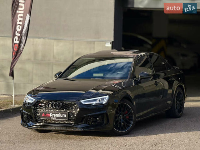 Черный Ауди А4, объемом двигателя 2 л и пробегом 151 тыс. км за 23500 $, фото 1 на Automoto.ua