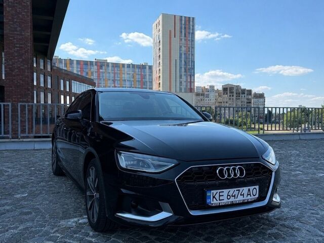 Черный Ауди А4, объемом двигателя 2 л и пробегом 47 тыс. км за 22500 $, фото 1 на Automoto.ua