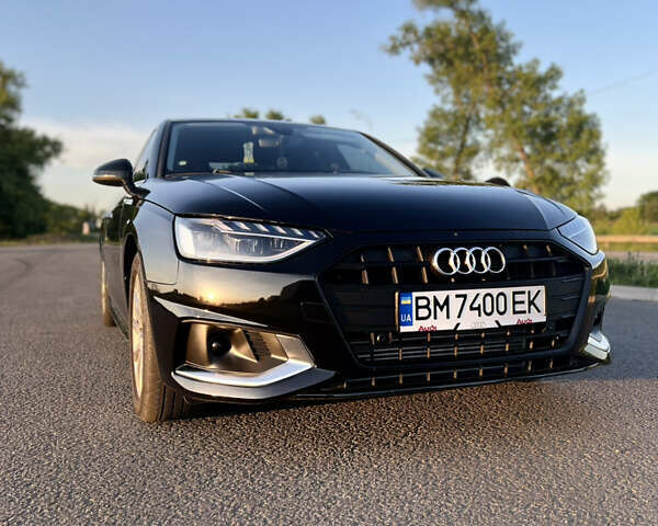 Черный Ауди А4, объемом двигателя 1.98 л и пробегом 84 тыс. км за 23100 $, фото 1 на Automoto.ua
