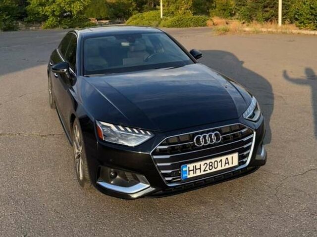 Черный Ауди А4, объемом двигателя 1.98 л и пробегом 70 тыс. км за 27000 $, фото 1 на Automoto.ua