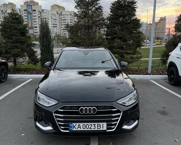 Ауді А4 2020 у Києві на Automoto.ua Чорний Ауді А4, об'ємом двигуна 1.98 л та пробігом 120 тис. км за 22500 $, фото 1 на Automoto.ua