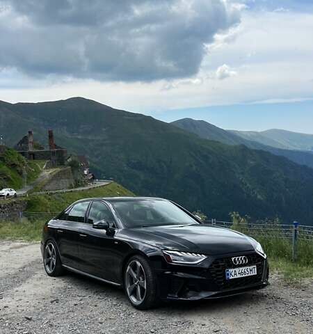 Черный Ауди А4, объемом двигателя 1.98 л и пробегом 70 тыс. км за 32000 $, фото 1 на Automoto.ua