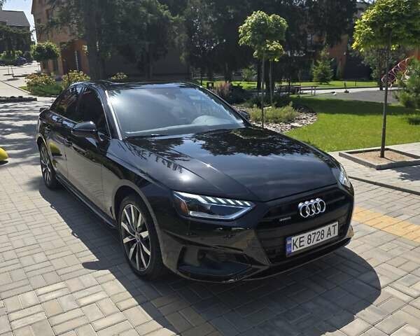 Черный Ауди А4, объемом двигателя 1.98 л и пробегом 27 тыс. км за 34900 $, фото 1 на Automoto.ua