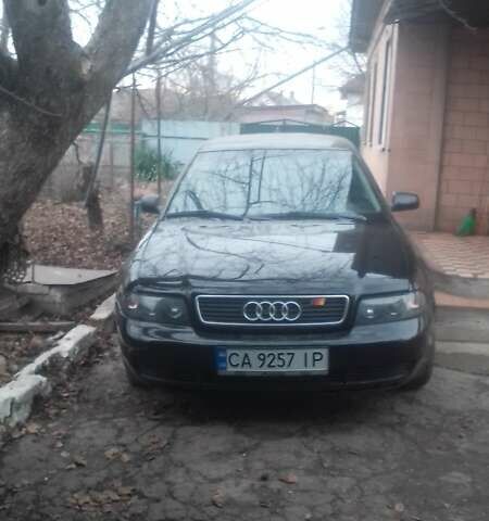 Черный Ауди А4, объемом двигателя 1.78 л и пробегом 320 тыс. км за 3500 $, фото 1 на Automoto.ua