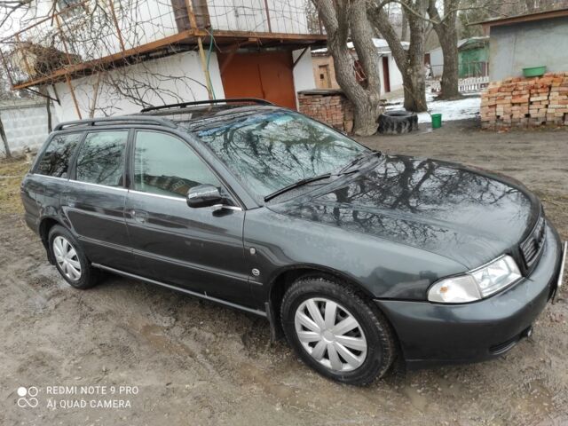 Черный Ауди А4, объемом двигателя 1.9 л и пробегом 400 тыс. км за 3980 $, фото 1 на Automoto.ua