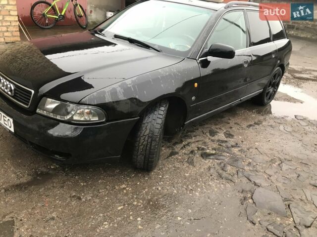 Черный Ауди А4, объемом двигателя 1.9 л и пробегом 290 тыс. км за 3200 $, фото 1 на Automoto.ua
