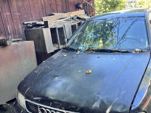 Чорний Ауді А4, об'ємом двигуна 1.9 л та пробігом 220 тис. км за 501 $, фото 1 на Automoto.ua