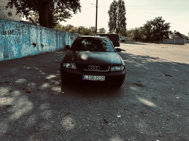 Чорний Ауді А4, об'ємом двигуна 1.9 л та пробігом 456 тис. км за 2158 $, фото 1 на Automoto.ua
