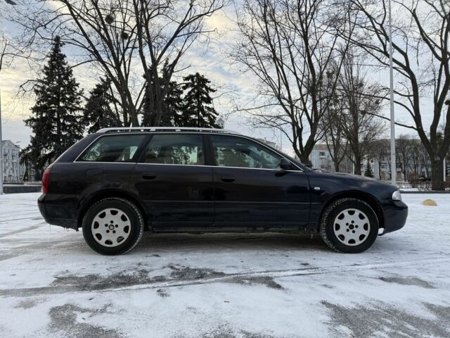 Черный Ауди А4, объемом двигателя 1.9 л и пробегом 300 тыс. км за 2253 $, фото 1 на Automoto.ua