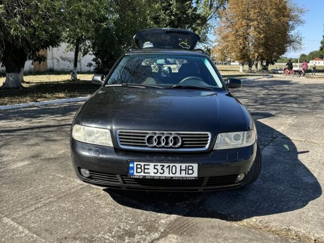 Чорний Ауді А4, об'ємом двигуна 2.5 л та пробігом 300 тис. км за 4805 $, фото 1 на Automoto.ua