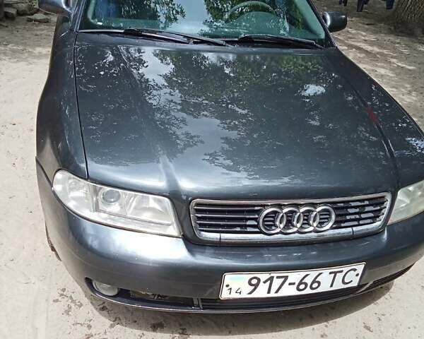 Черный Ауди А4, объемом двигателя 1.6 л и пробегом 309 тыс. км за 3700 $, фото 1 на Automoto.ua