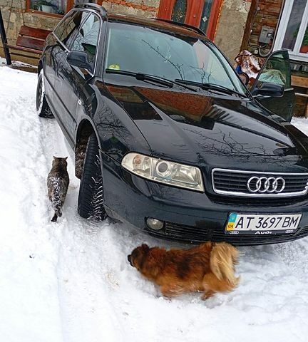 Черный Ауди А4, объемом двигателя 2.5 л и пробегом 450 тыс. км за 3500 $, фото 1 на Automoto.ua