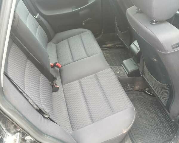 Черный Ауди А4, объемом двигателя 2.5 л и пробегом 347 тыс. км за 3500 $, фото 1 на Automoto.ua