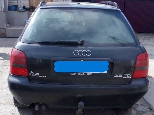 Чорний Ауді А4, об'ємом двигуна 2.5 л та пробігом 300 тис. км за 2350 $, фото 1 на Automoto.ua