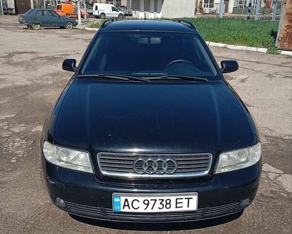 Черный Ауди А4, объемом двигателя 1.6 л и пробегом 254 тыс. км за 4100 $, фото 1 на Automoto.ua
