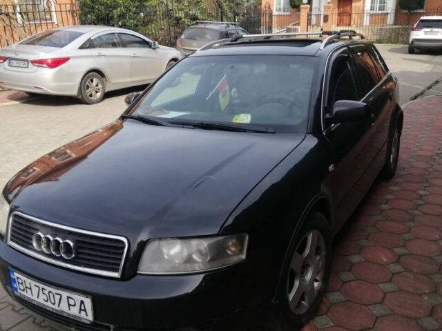 Черный Ауди А4, объемом двигателя 2.5 л и пробегом 284 тыс. км за 5500 $, фото 1 на Automoto.ua