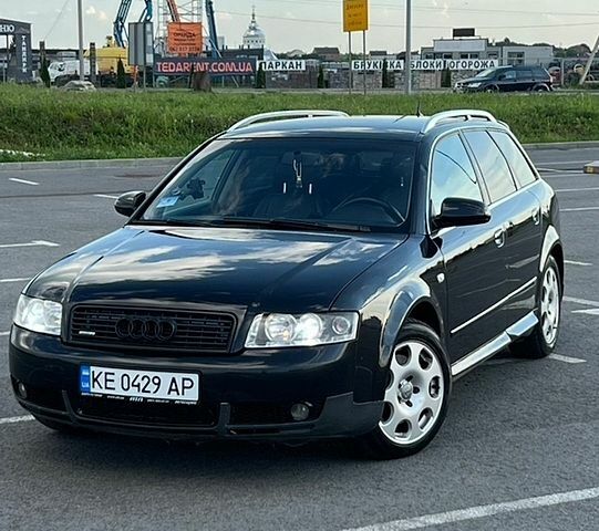 Чорний Ауді А4, об'ємом двигуна 2.5 л та пробігом 332 тис. км за 5500 $, фото 1 на Automoto.ua