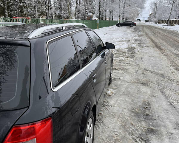 Черный Ауди А4, объемом двигателя 1.8 л и пробегом 312 тыс. км за 4600 $, фото 1 на Automoto.ua