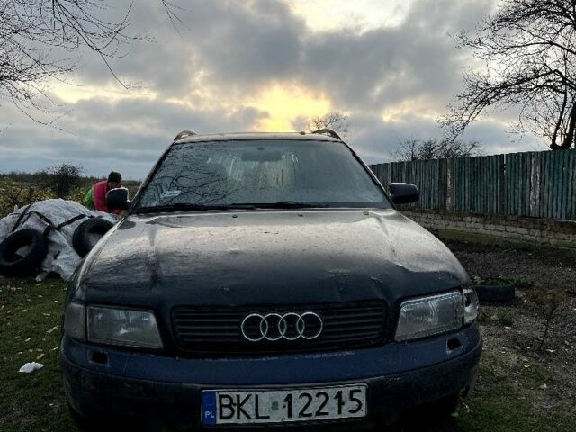 Черный Ауди А4, объемом двигателя 1.9 л и пробегом 2 тыс. км за 600 $, фото 1 на Automoto.ua
