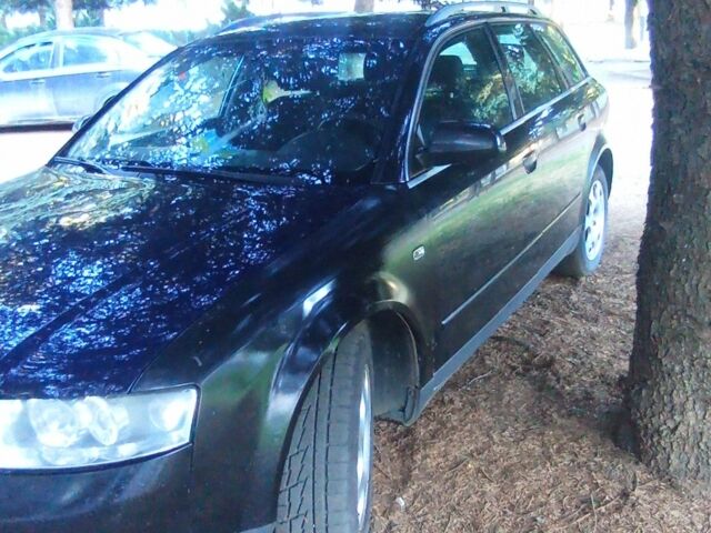 Чорний Ауді А4, об'ємом двигуна 2.5 л та пробігом 440 тис. км за 2900 $, фото 1 на Automoto.ua