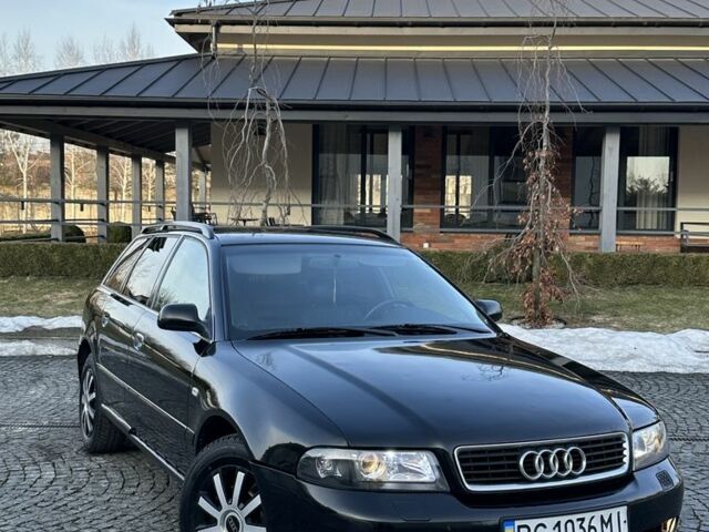 Черный Ауди А4, объемом двигателя 2.5 л и пробегом 300 тыс. км за 2599 $, фото 1 на Automoto.ua