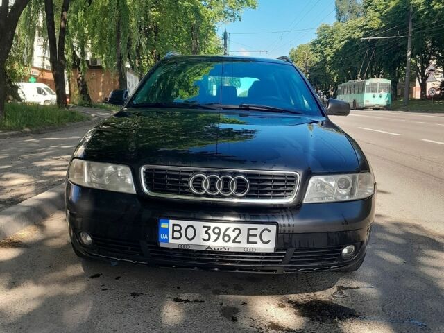 Чорний Ауді А4, об'ємом двигуна 1.6 л та пробігом 267 тис. км за 3200 $, фото 1 на Automoto.ua