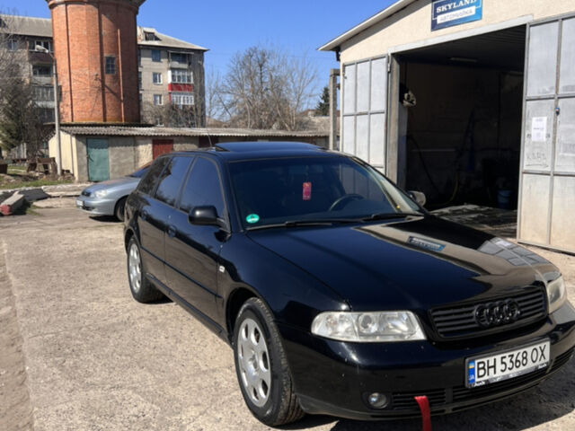 Чорний Ауді А4, об'ємом двигуна 1.78 л та пробігом 247 тис. км за 3900 $, фото 1 на Automoto.ua