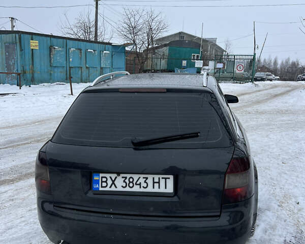Черный Ауди А4, объемом двигателя 1.78 л и пробегом 300 тыс. км за 4999 $, фото 1 на Automoto.ua