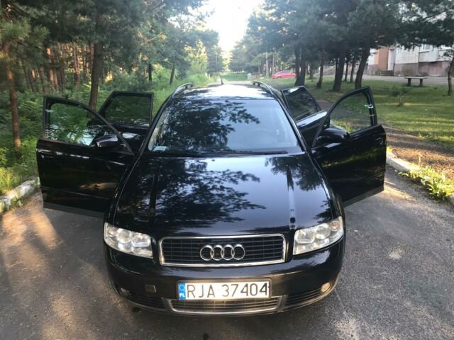 Чорний Ауді А4, об'ємом двигуна 1.9 л та пробігом 311 тис. км за 3000 $, фото 1 на Automoto.ua