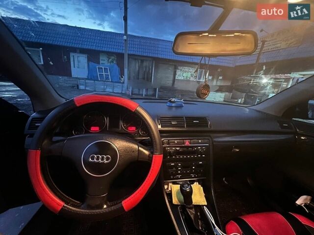 Чорний Ауді А4, об'ємом двигуна 2.5 л та пробігом 370 тис. км за 3500 $, фото 1 на Automoto.ua