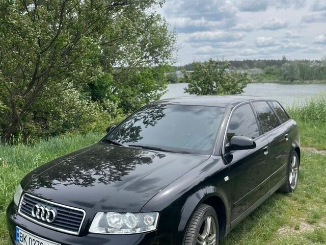 Чорний Ауді А4, об'ємом двигуна 1.98 л та пробігом 256 тис. км за 5100 $, фото 1 на Automoto.ua