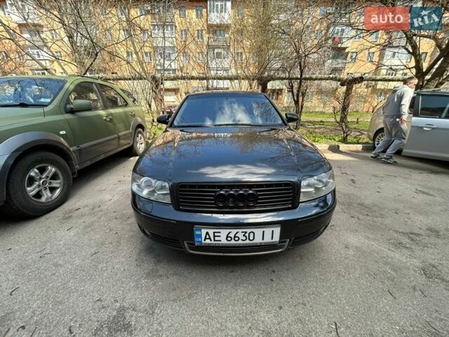 Чорний Ауді А4, об'ємом двигуна 2.5 л та пробігом 300 тис. км за 4200 $, фото 1 на Automoto.ua