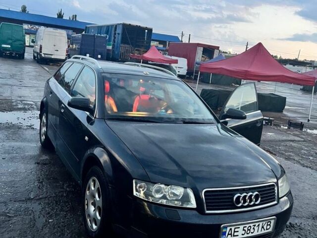 Чорний Ауді А4, об'ємом двигуна 2.5 л та пробігом 390 тис. км за 3800 $, фото 1 на Automoto.ua