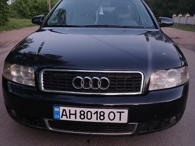 Черный Ауди А4, объемом двигателя 2.5 л и пробегом 350 тыс. км за 5900 $, фото 1 на Automoto.ua