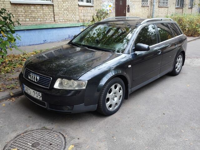 Черный Ауди А4, объемом двигателя 2.5 л и пробегом 265 тыс. км за 3000 $, фото 1 на Automoto.ua