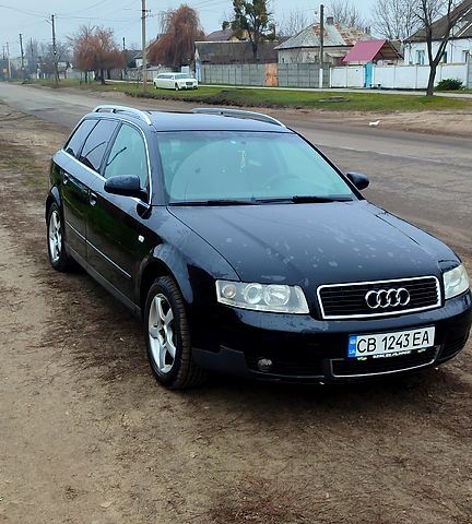 Чорний Ауді А4, об'ємом двигуна 1.6 л та пробігом 300 тис. км за 4750 $, фото 1 на Automoto.ua
