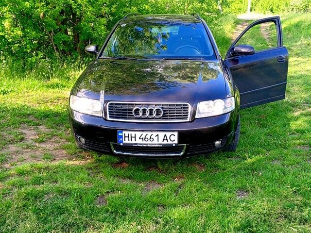 Чорний Ауді А4, об'ємом двигуна 1.9 л та пробігом 390 тис. км за 4500 $, фото 1 на Automoto.ua