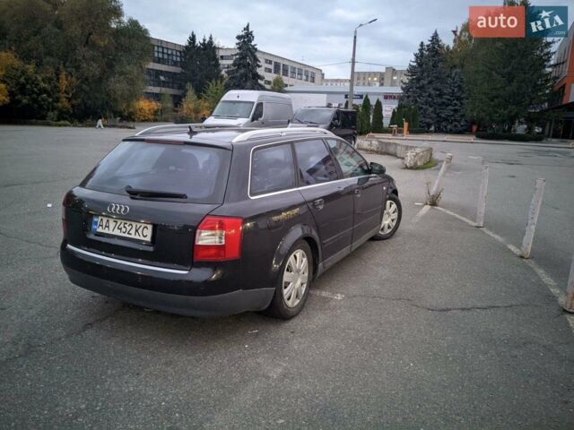 Чорний Ауді А4, об'ємом двигуна 2.5 л та пробігом 321 тис. км за 5000 $, фото 1 на Automoto.ua