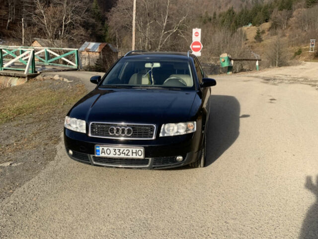 Чорний Ауді А4, об'ємом двигуна 1.6 л та пробігом 321 тис. км за 4500 $, фото 1 на Automoto.ua