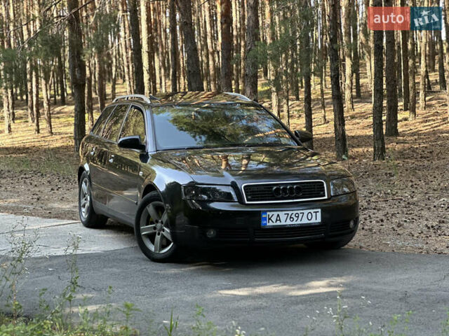 Черный Ауди А4, объемом двигателя 2.5 л и пробегом 378 тыс. км за 6200 $, фото 1 на Automoto.ua