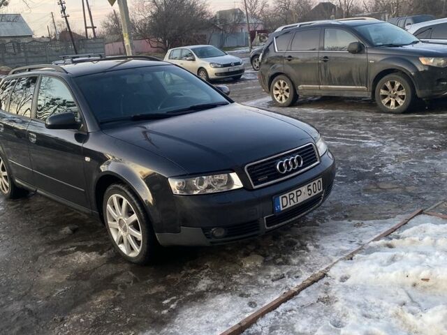 Черный Ауди А4, объемом двигателя 1.9 л и пробегом 500 тыс. км за 3015 $, фото 1 на Automoto.ua