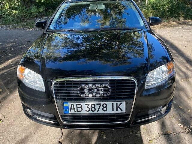 Черный Ауди А4, объемом двигателя 1.6 л и пробегом 307 тыс. км за 6300 $, фото 1 на Automoto.ua