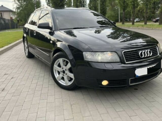 Черный Ауди А4, объемом двигателя 2.5 л и пробегом 218 тыс. км за 5000 $, фото 1 на Automoto.ua